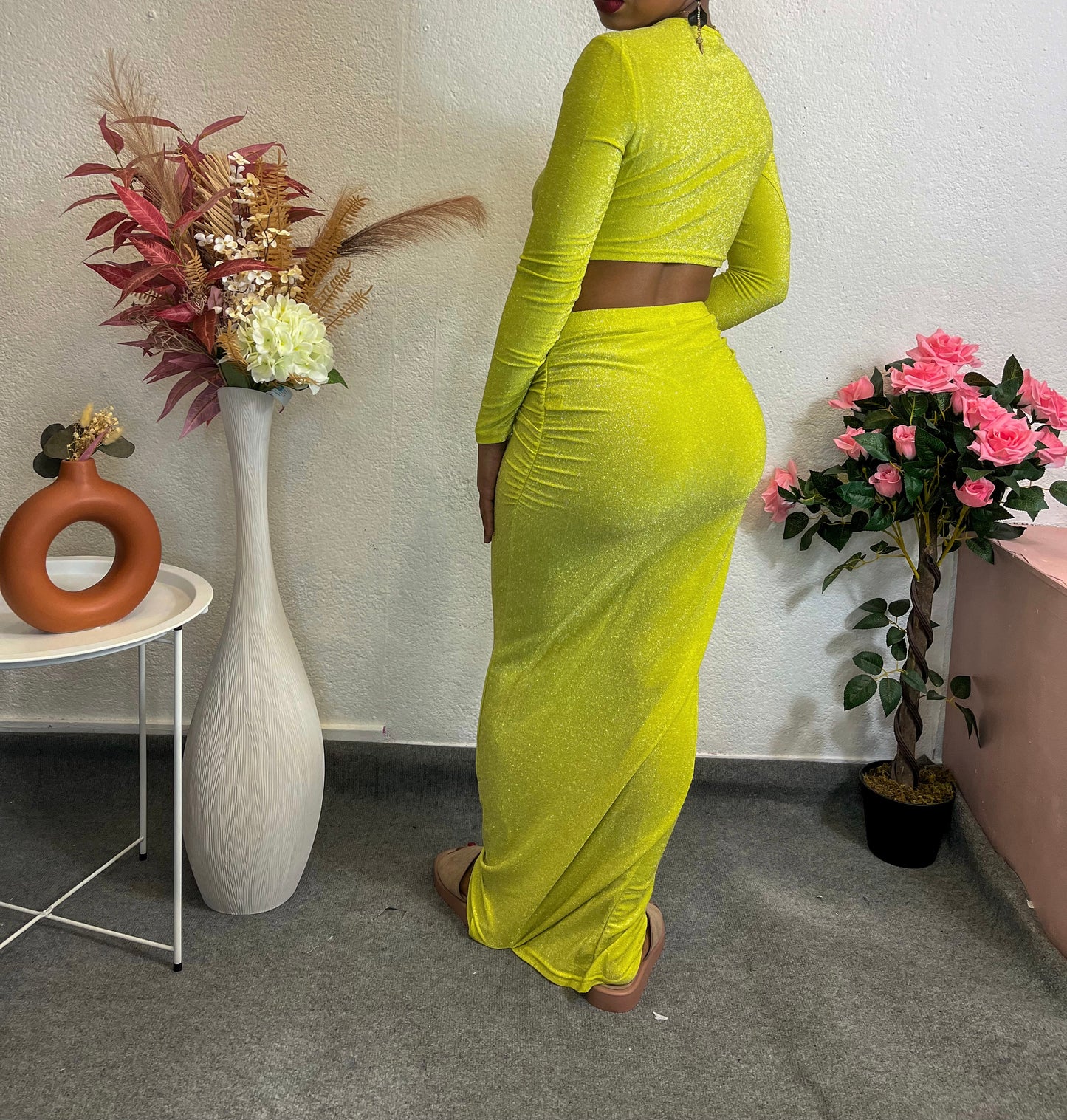 ENSEMBLE MOULANT VERT DEUX PIÈCES TOPS ET JUPES