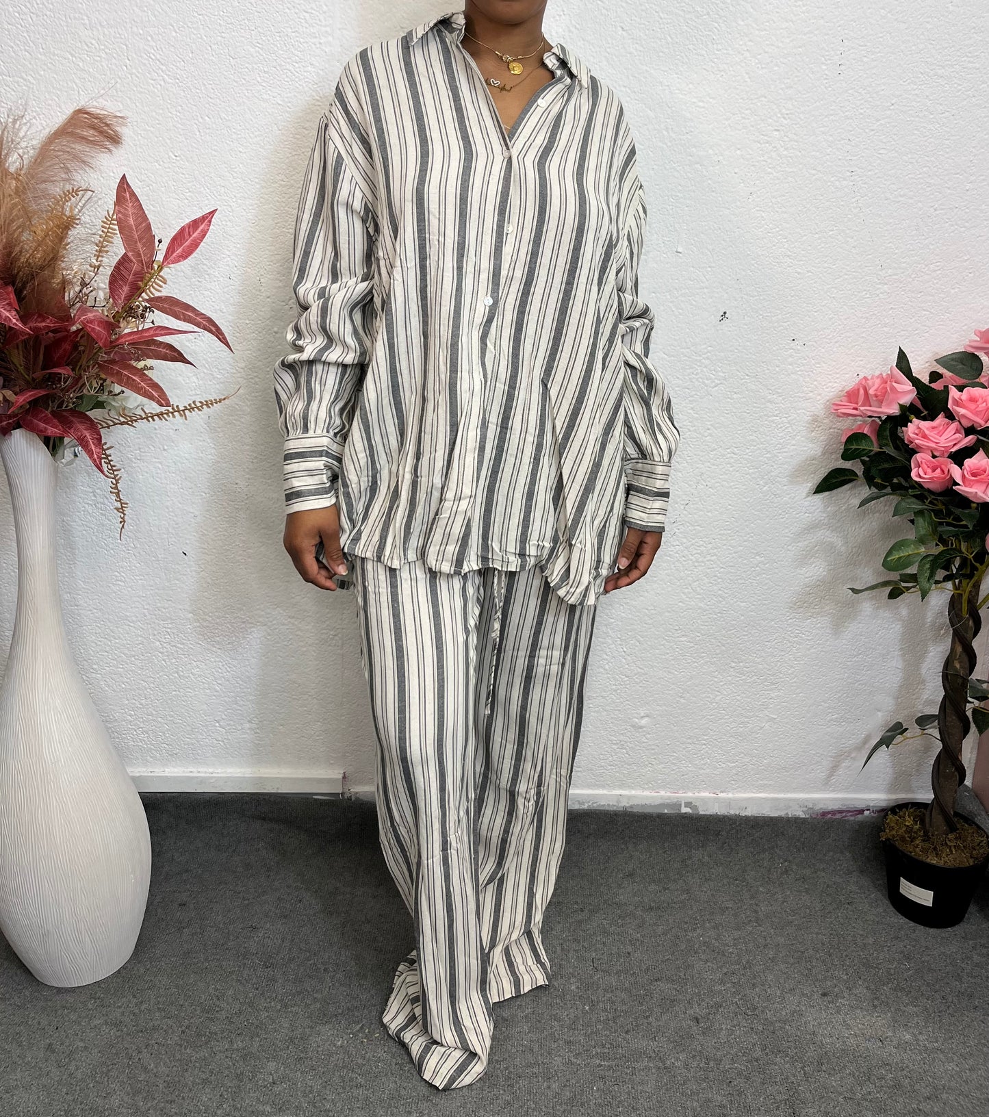 PANTALON LARGE À RAYURES