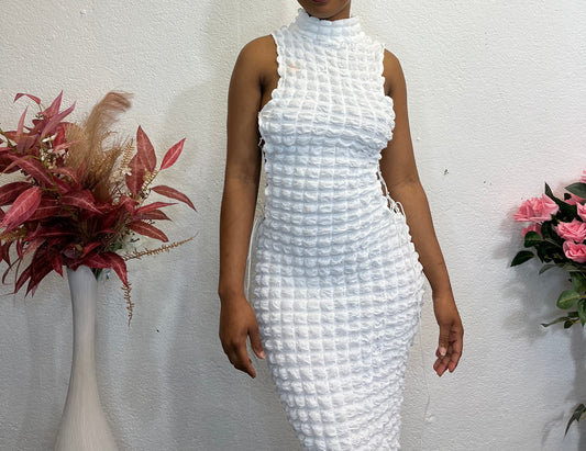 ROBE ALICIA - LACÉE, TEXTURÉE ET AJUSTABLE