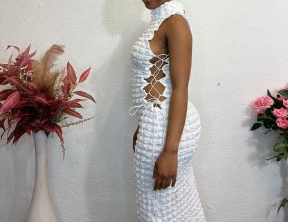 ROBE ALICIA - LACÉE, TEXTURÉE ET AJUSTABLE