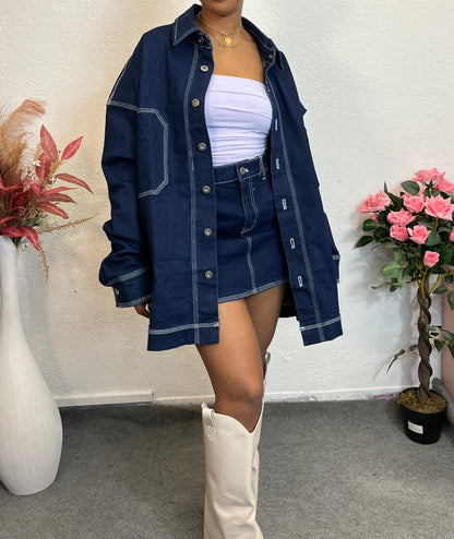 Veste bleue surchemise en denim brut - couture blanche
